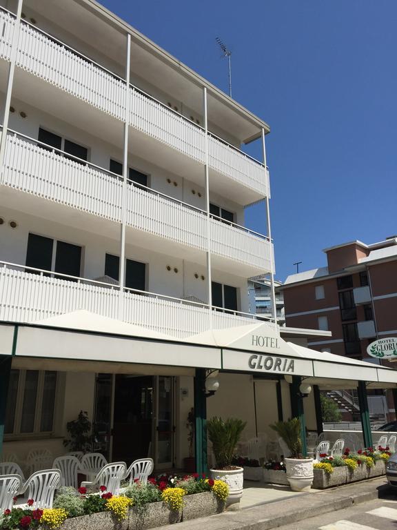 Hotel Gloria ลินญาโน ซับเบียโดโร ภายนอก รูปภาพ