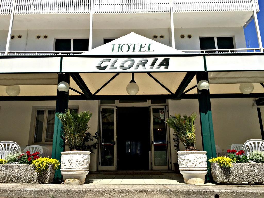 Hotel Gloria ลินญาโน ซับเบียโดโร ภายนอก รูปภาพ