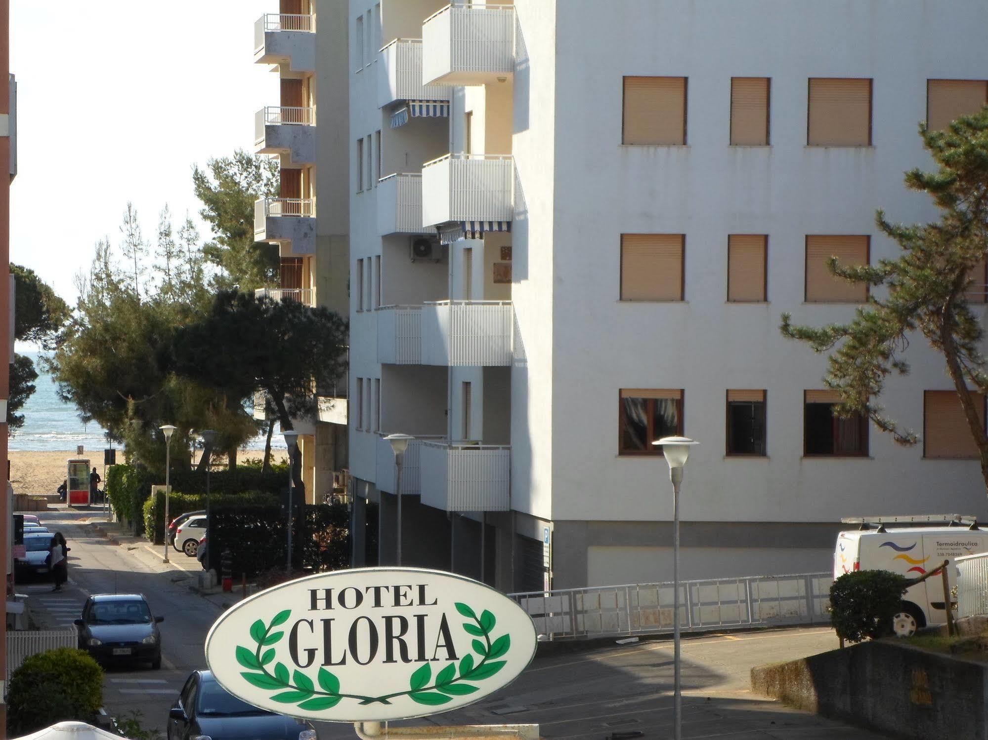 Hotel Gloria ลินญาโน ซับเบียโดโร ภายนอก รูปภาพ